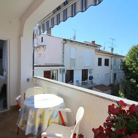 Appartamento Leticija Near Center