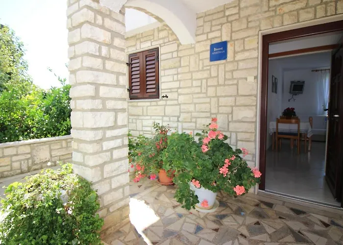 Leticija Near Center Apartmán Poreč