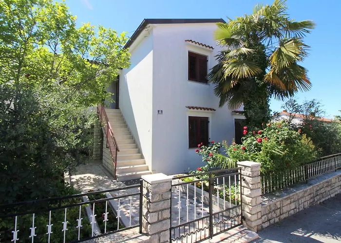 Leticija Near Center Appartement Poreč